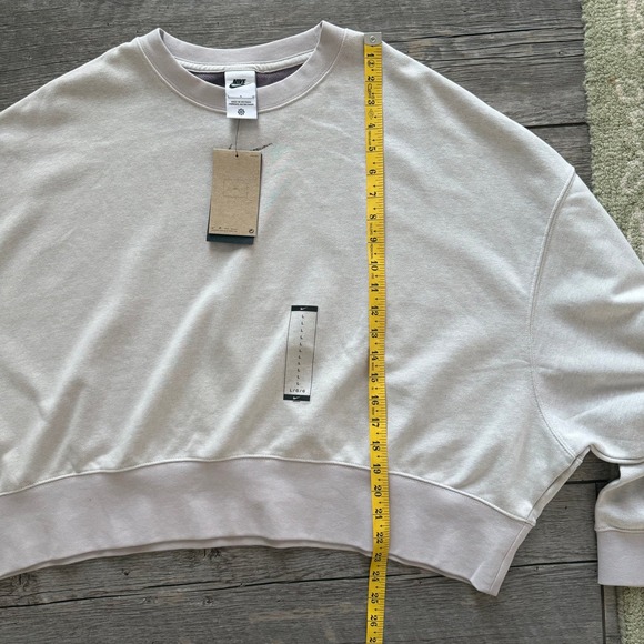 Nike Women's Oversized Fit Crewneck Sweatshirt Light Gray Size L - Picture 8 of 9